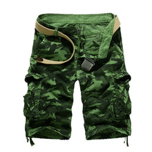 Load image into Gallery viewer, Camouflage Loose Cargo Shorts